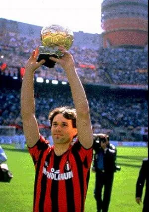 Van Basten au Milan AC?