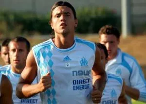 OM – Renato Civelli sort de sa cage