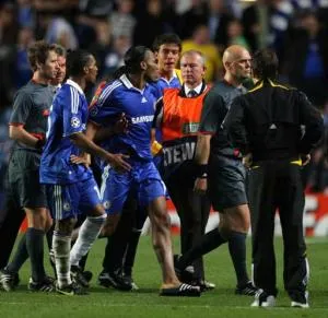 Drogba : « A fucking disgrace »