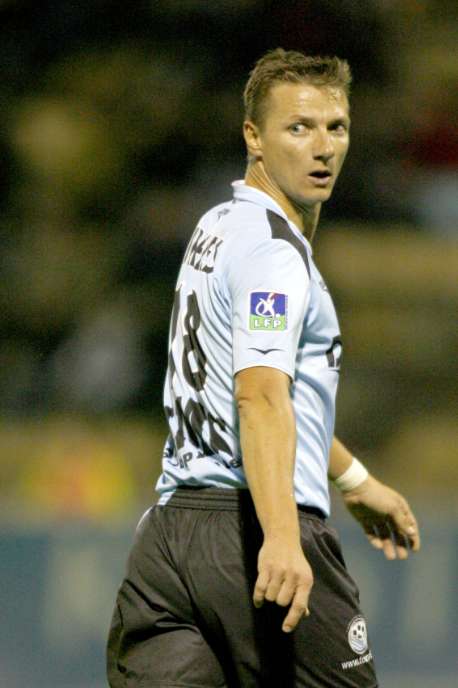 Tony Vairelles signe à Gueugnon