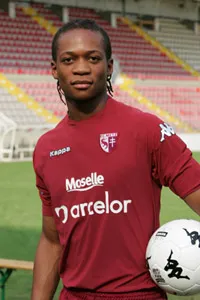 Gaëtan Bong vers Valenciennes