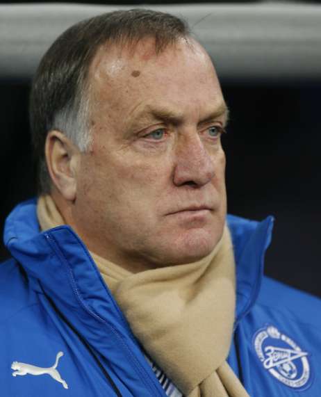 Advocaat viré du Zénith