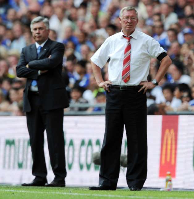 Ferguson s&rsquo;en prend à l&rsquo;arbitre