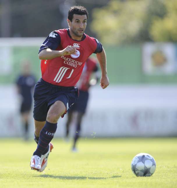 Frau agressé par des faux policiers