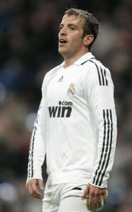 Liverpool veut Van der Vaart