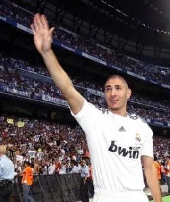 Le grand dépucelage de Benzema