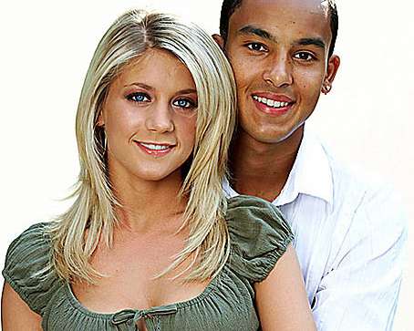 La Femme du Jour :  Melanie Slade