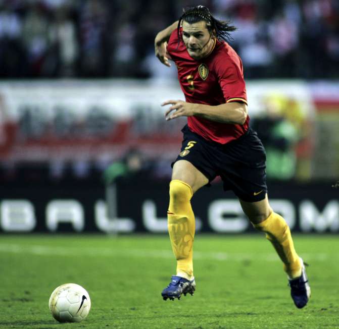 Van Buyten veut un sélectionneur