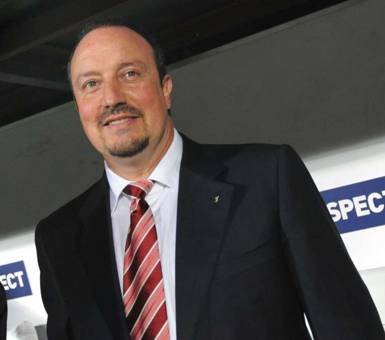 Rafael Benitez mis sous pression
