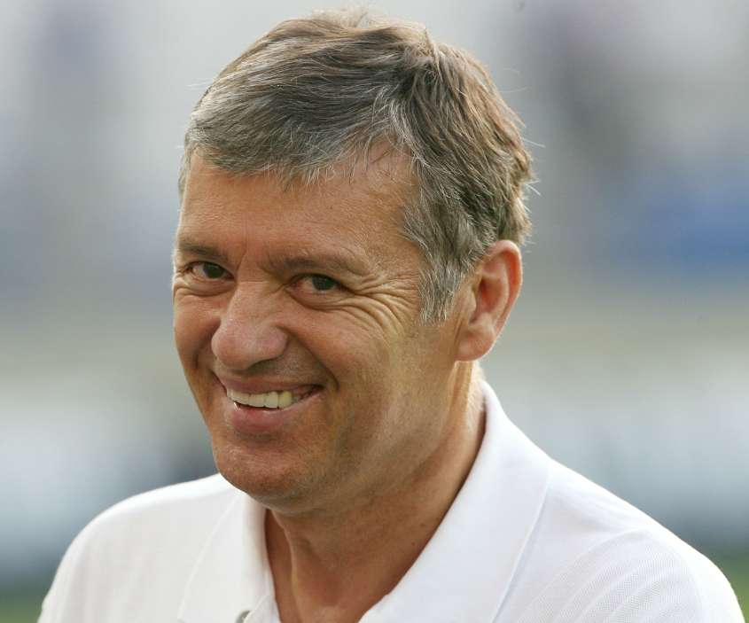 Santini compare Lyon à Chelsea