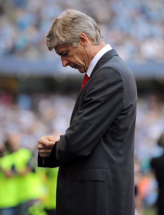 Arsenal met la pression sur Wenger