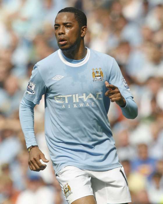 Robinho contre Puyol et Touré ?