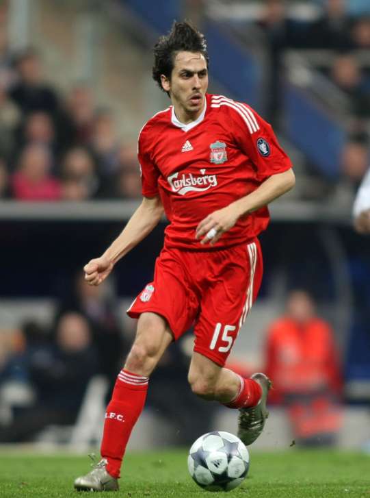 City suit Benayoun