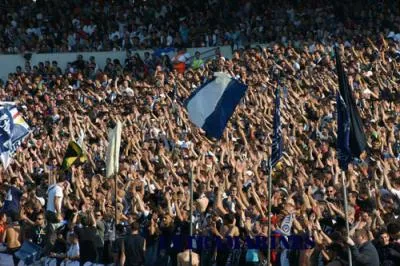Les Ultras bordelais chambrent la Ligue
