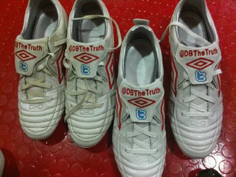 Darren Bent, addict à Twitter