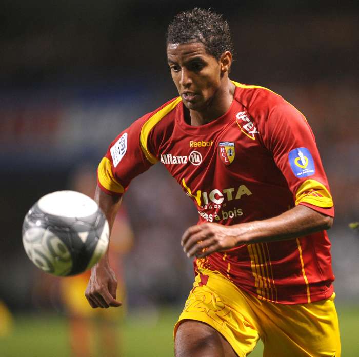 Lens : Jemâa et la tactique