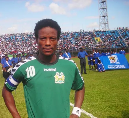 Kallon au FC Kallon