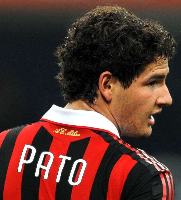 Real : 63M€ pour Pato ?