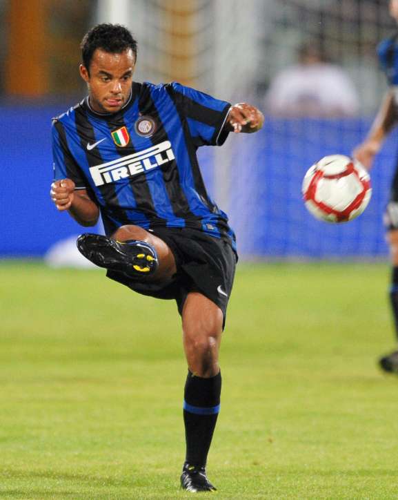 La piste Mancini prend du poids