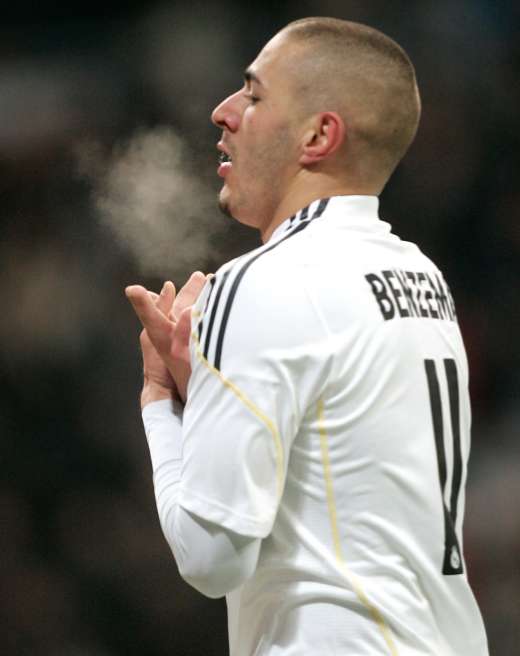 Benzema, la tête dans le sac