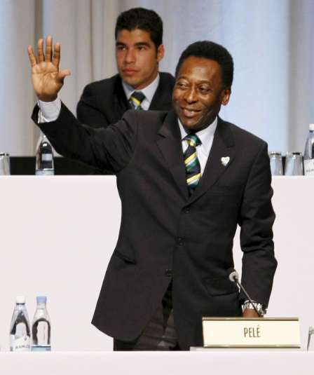 CAN : Les « nègres » selon Pelé