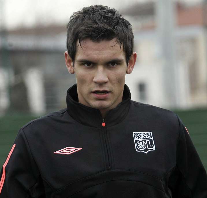 Aulas satisfait pour Lovren