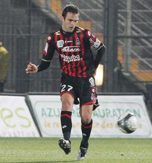 Nice : Sablé avec les supporters