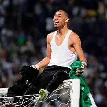 CAN : Chaouchi en lambeaux