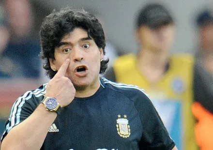 Maradona, le novice