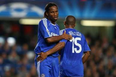 Drogba content pour son pote
