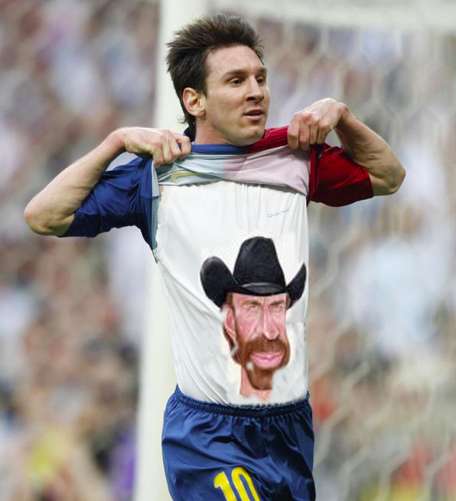 Chuck Norris dirige Messi