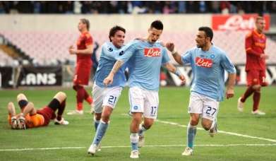 Manchester sur Hamsik