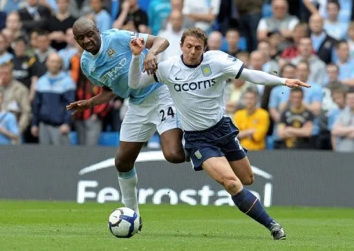 Mancini adoube Vieira