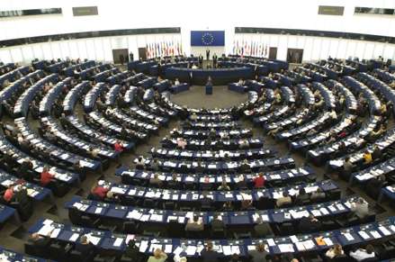 Des footballeurs au Parlement