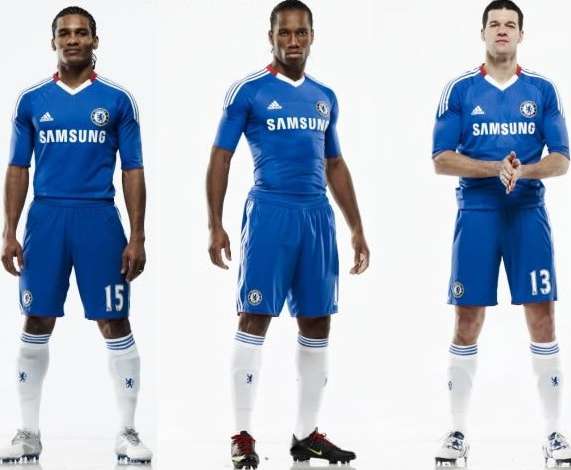 Chelsea s&rsquo;habille pour 2010/2011