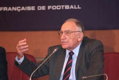 Escalettes botte en touche