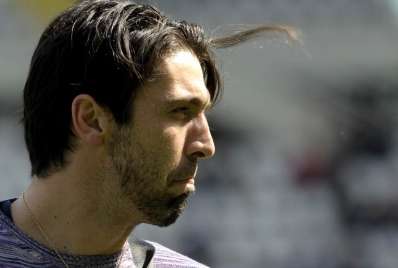 Un échange Buffon/Vidic ?