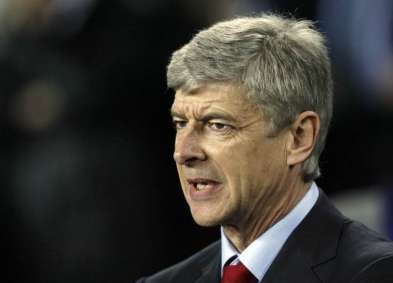 Wenger chambre le Real