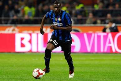 Materazzi se fait Balotelli…