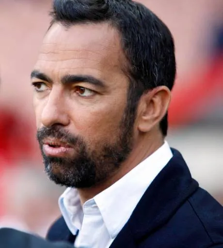 Djorkaeff tacle Domenech