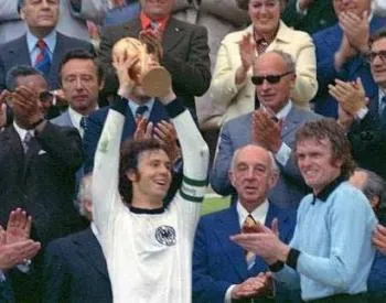 Deutschland über alles