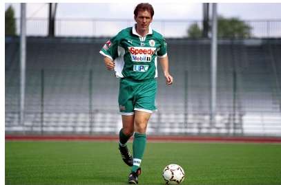 Cascarino dézingue Wenger