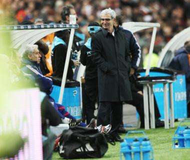 Seul dans la foule (1/3)