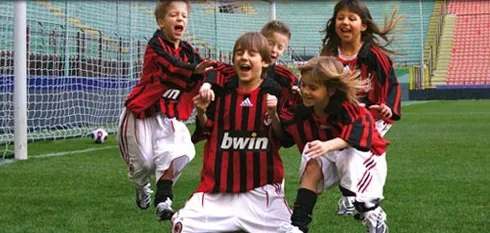 Le Milan AC se rajeunit
