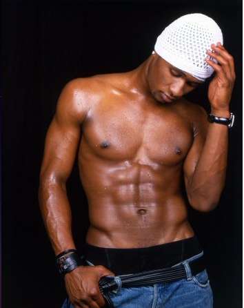 Usher utilise des chants de supporters