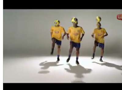 Vidéo: Robinho danse sur Beyoncé