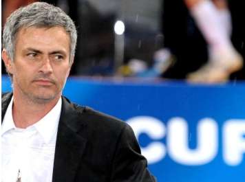Mourinho encore loin du Real