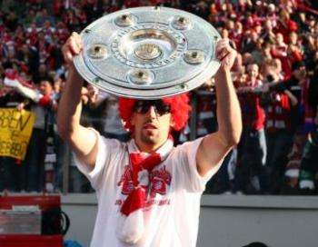 Francky goes to FC Hollywood ?