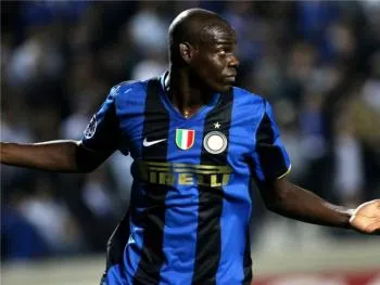 Balotelli «voudrait porter le maillot de Naples»