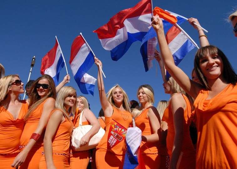 Jupes d&rsquo;orange